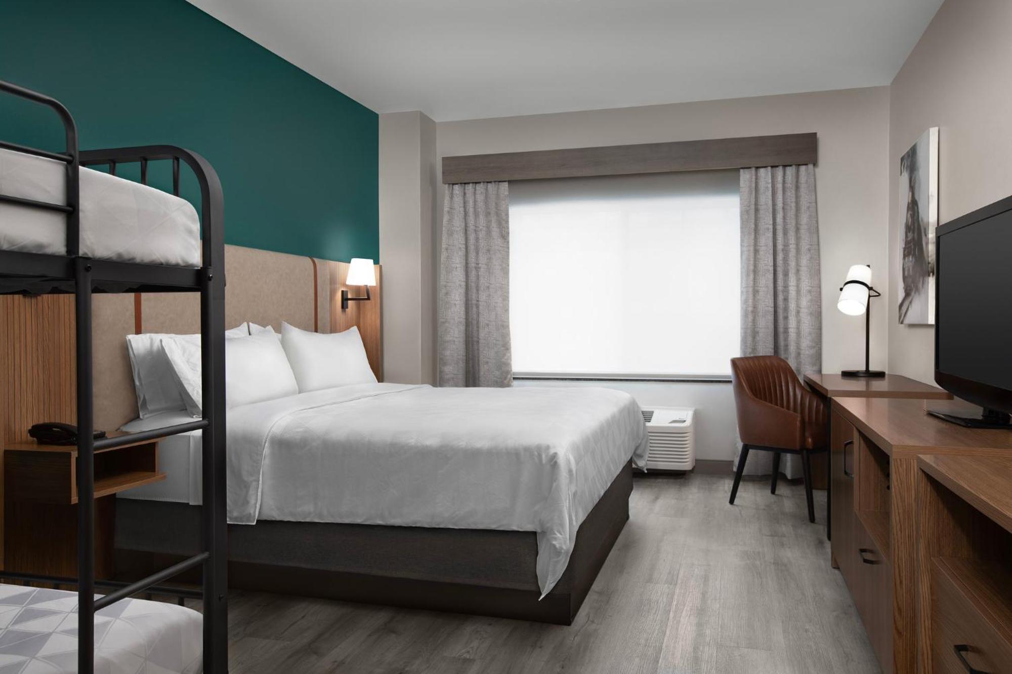 Holiday Inn & Suites Durango Downtown By Ihg Exterior photo