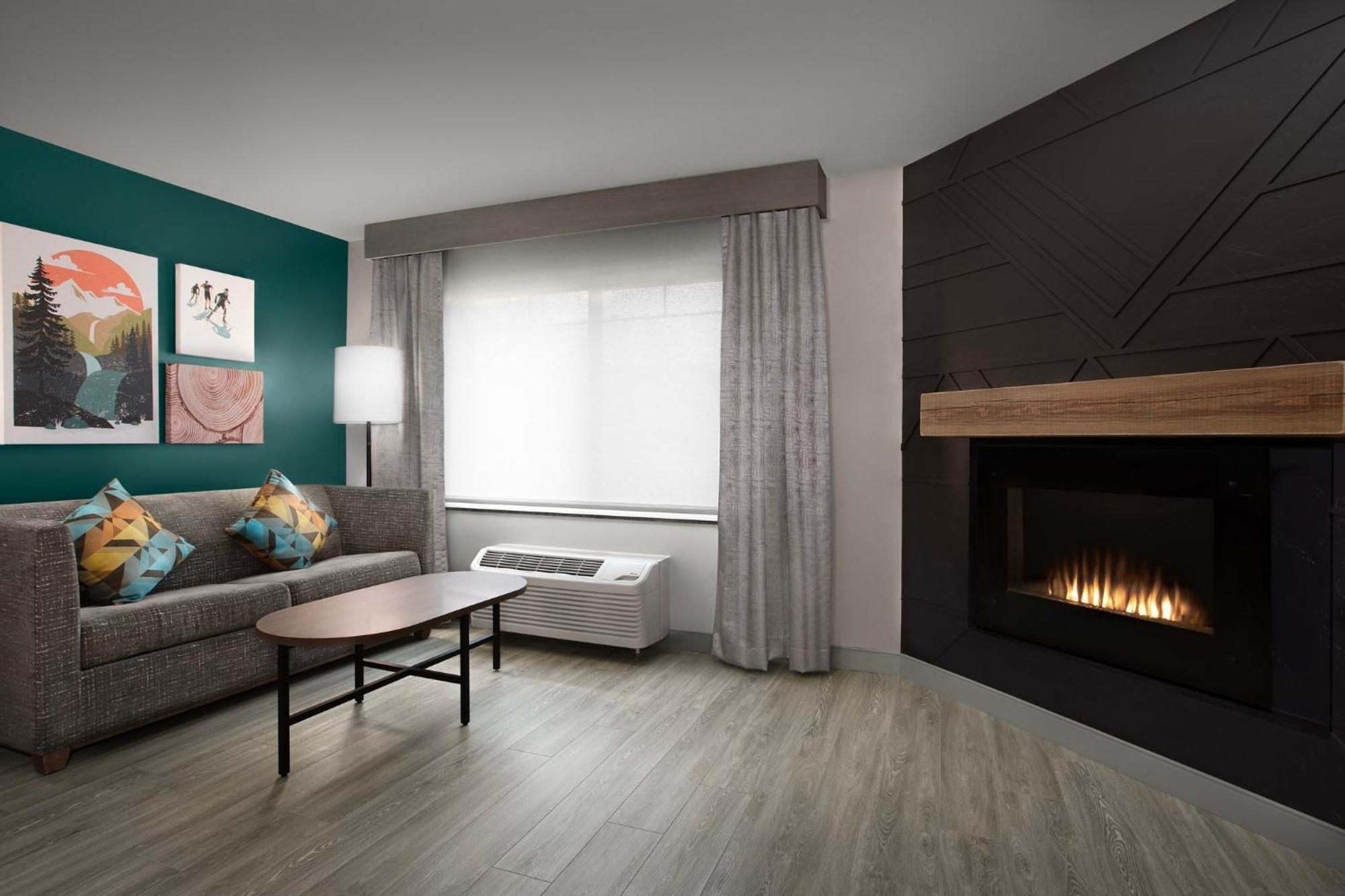 Holiday Inn & Suites Durango Downtown By Ihg Exterior photo